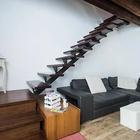 Broglia House