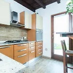 Broglia House Верона