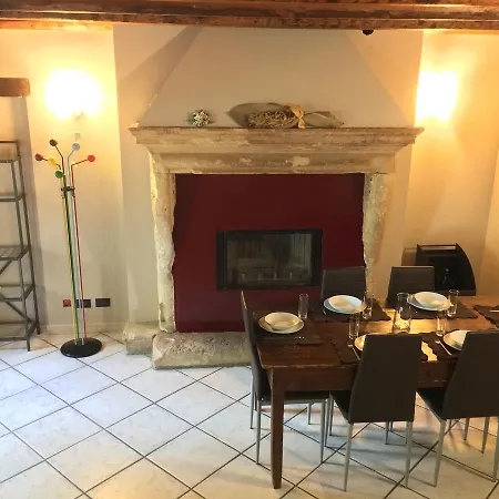Апартаменты Broglia House Верона