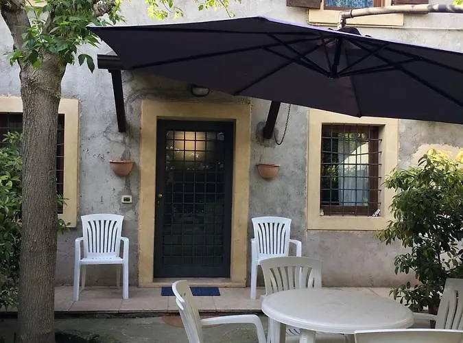 Broglia House Verona