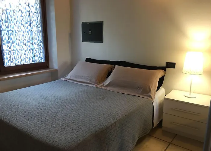 Broglia House דירה ורונה