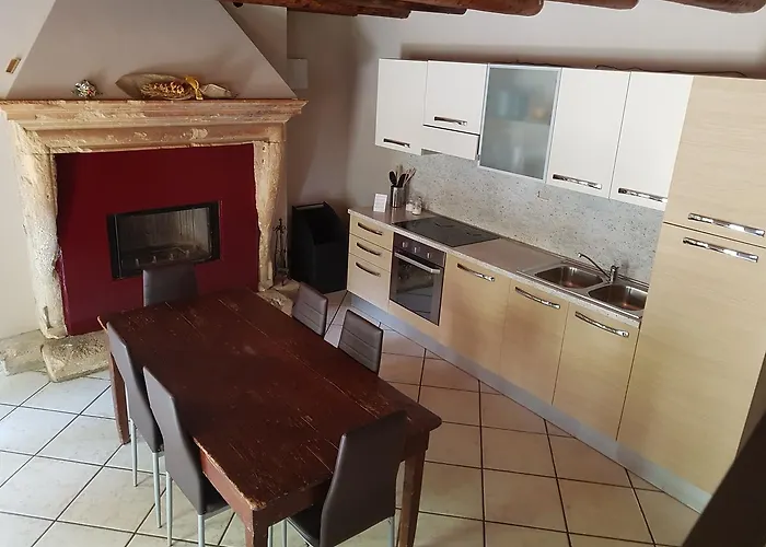 Broglia House ורונה